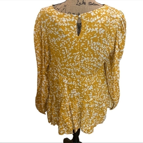 Time and Tru Floral Ruffled Empire Waist Peasant Long Sleeved Mustard Top Size M - Picture 2 of 7